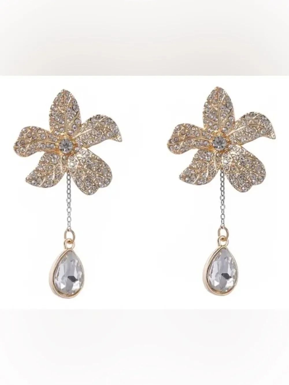 Floral Drop Crystal Earrings M1837